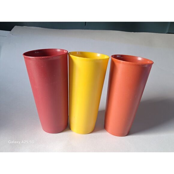 Tupperware cups Red Yellow Orange Tumblers Glasses 1348-9 /1348-11 /1348-12 - Picture 1 of 5